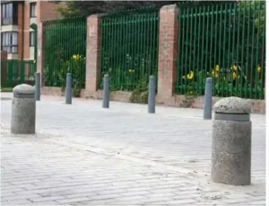 Bolardo en concreto M60 y alto hierro M63